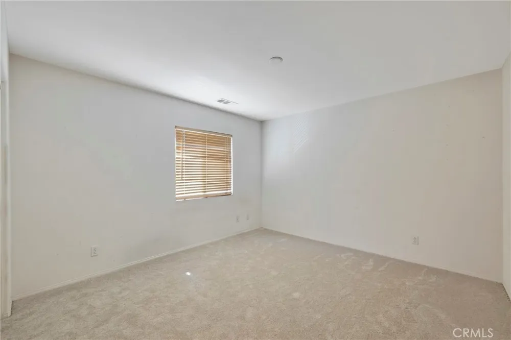 3819 Saint Austell Perris, CA 92571
