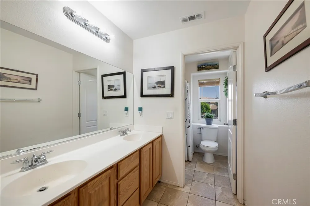 3819 Saint Austell Perris, CA 92571