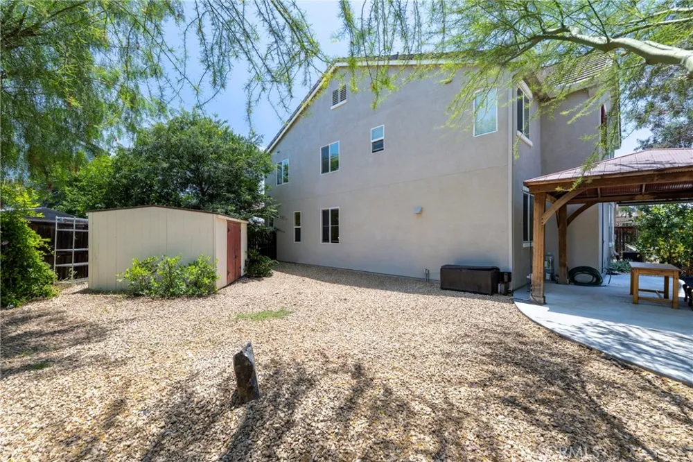3819 Saint Austell Perris, CA 92571