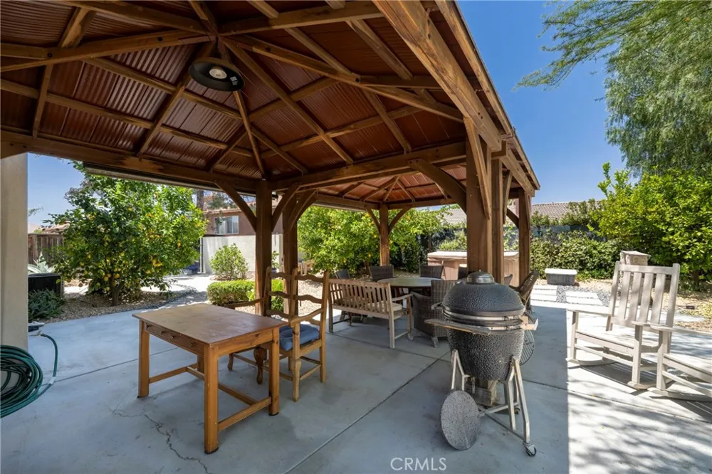 3819 Saint Austell Perris, CA 92571