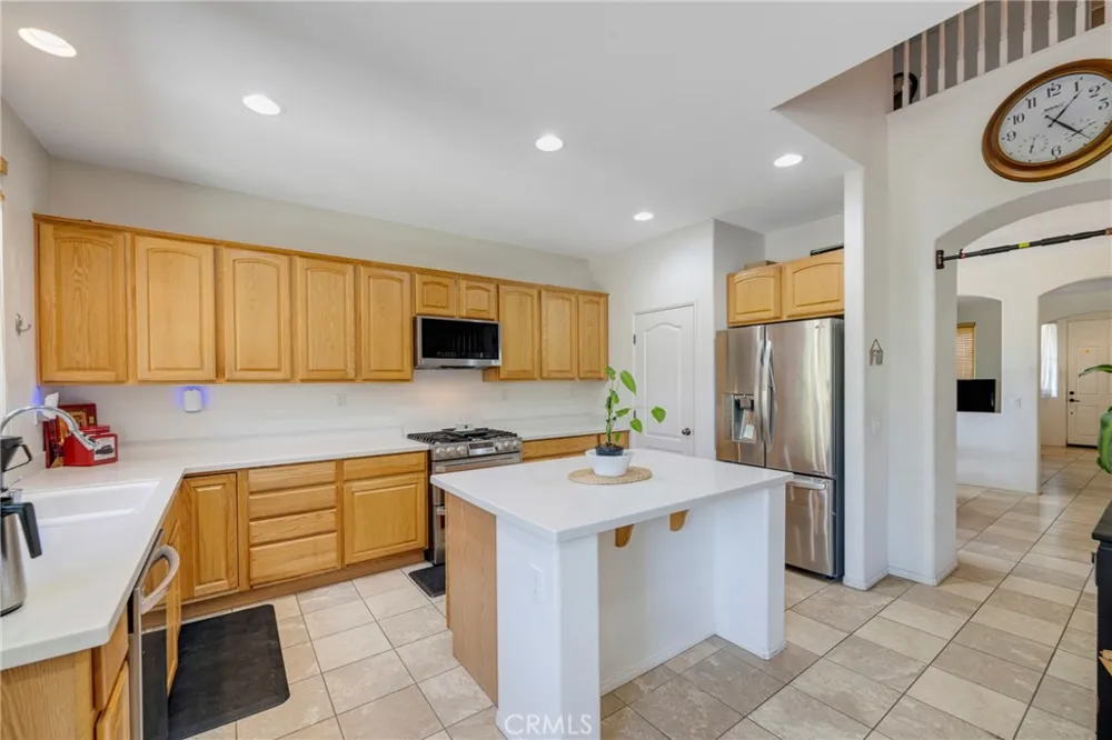 3819 Saint Austell Perris, CA 92571