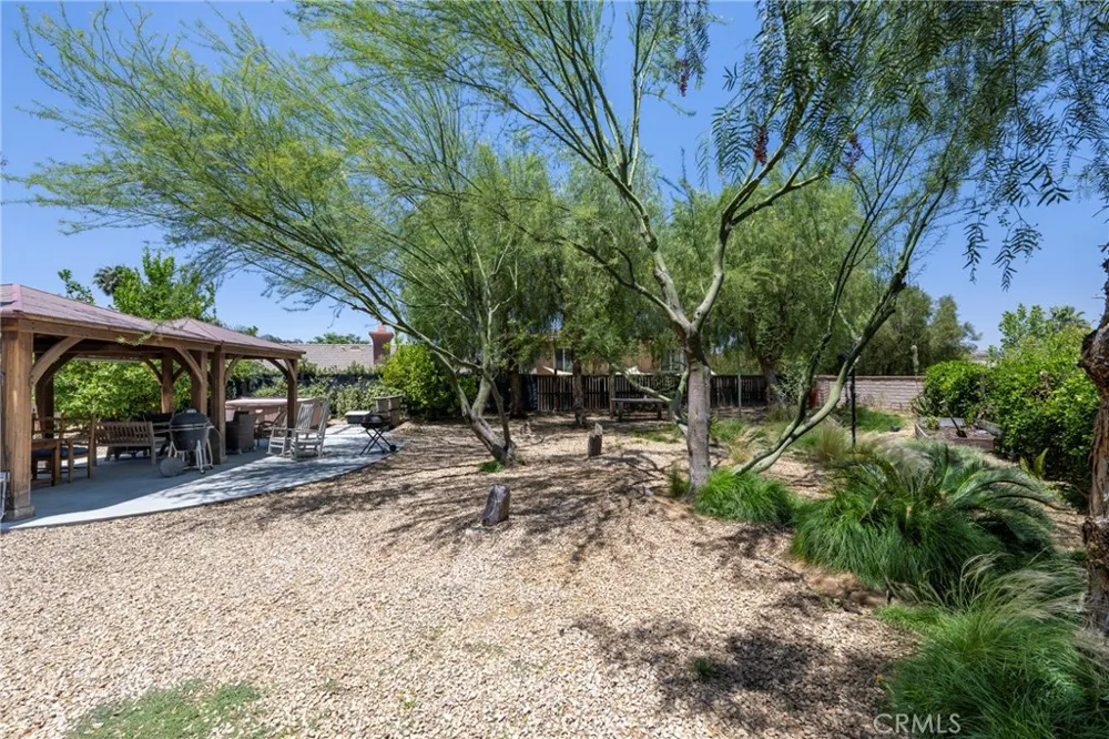 3819 Saint Austell Perris, CA 92571