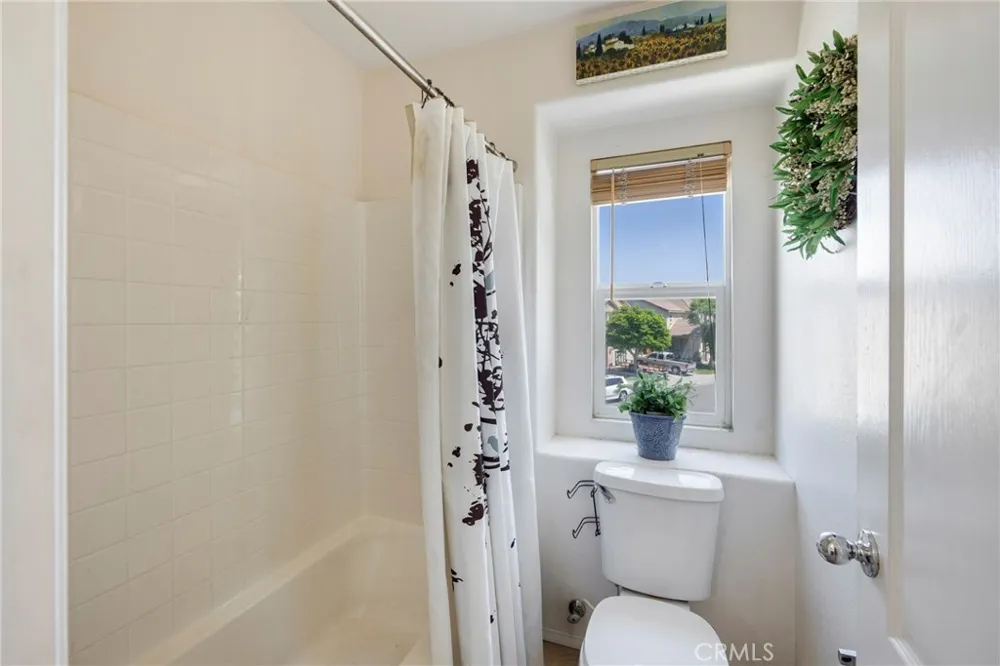 3819 Saint Austell Perris, CA 92571