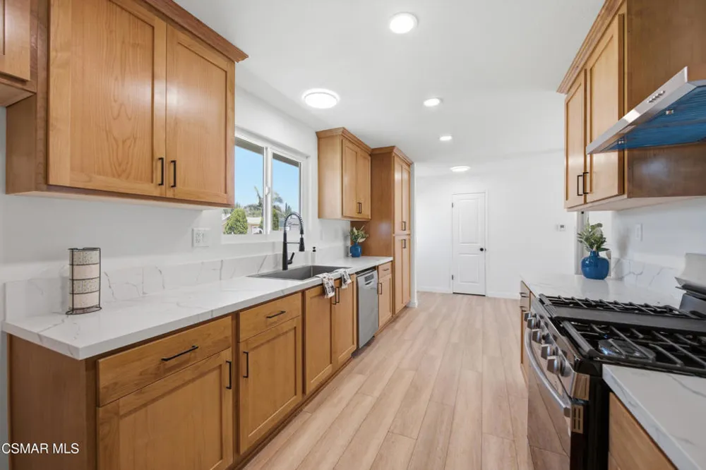 1634 Arcane Street Simi Valley, CA 93065