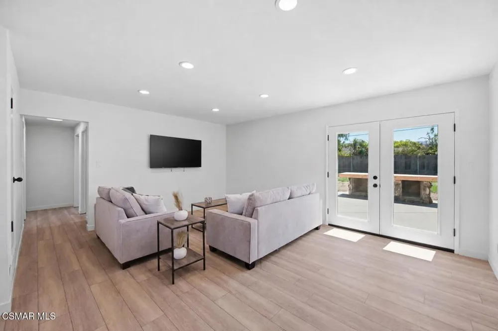1634 Arcane Street Simi Valley, CA 93065