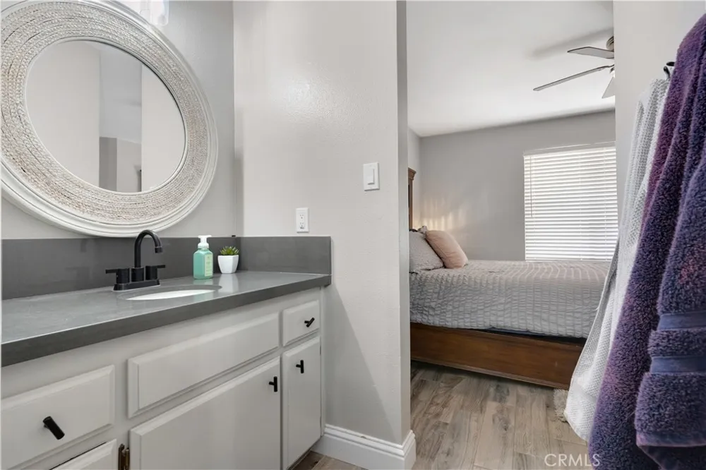 3927 Park View Bakersfield, CA 93311