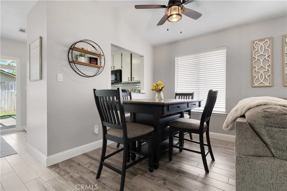 3927 Park View Bakersfield, CA 93311