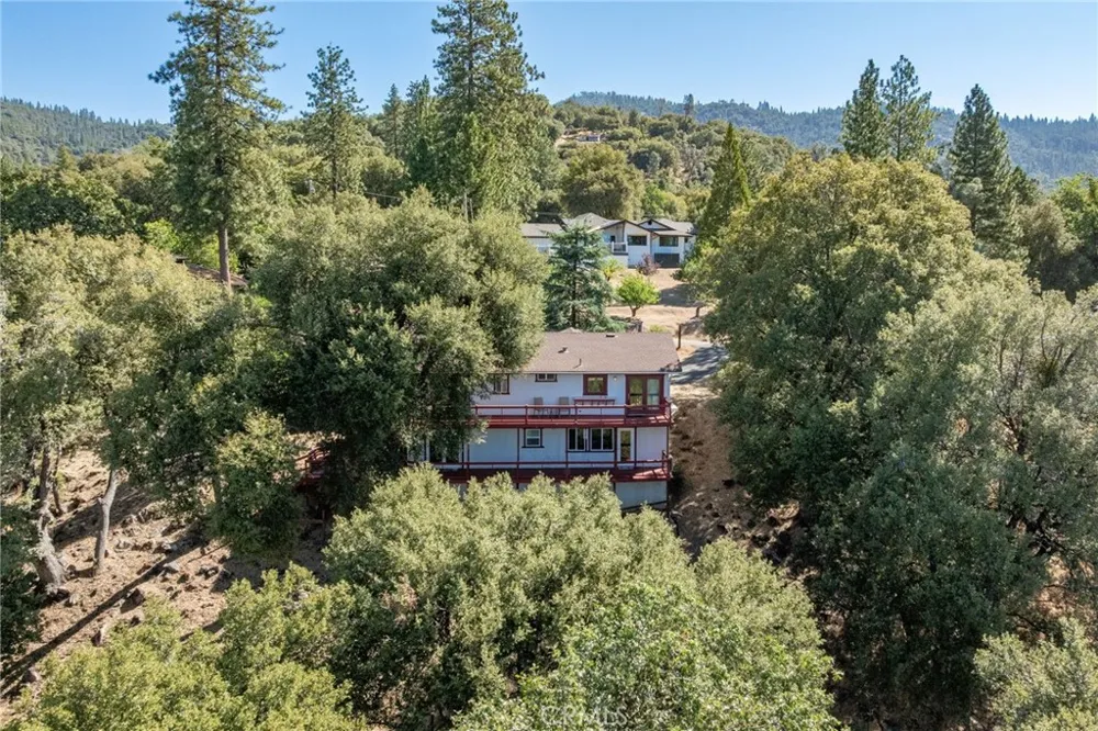 51300 Buckskin Oakhurst, CA 93644