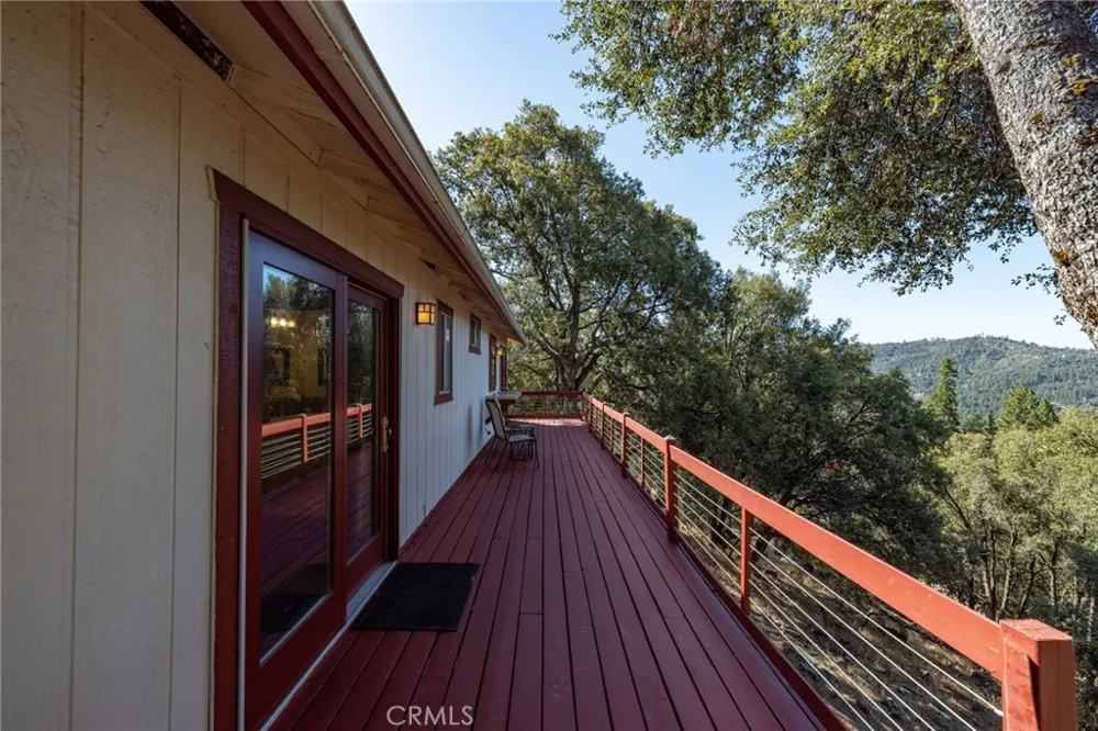 51300 Buckskin Oakhurst, CA 93644