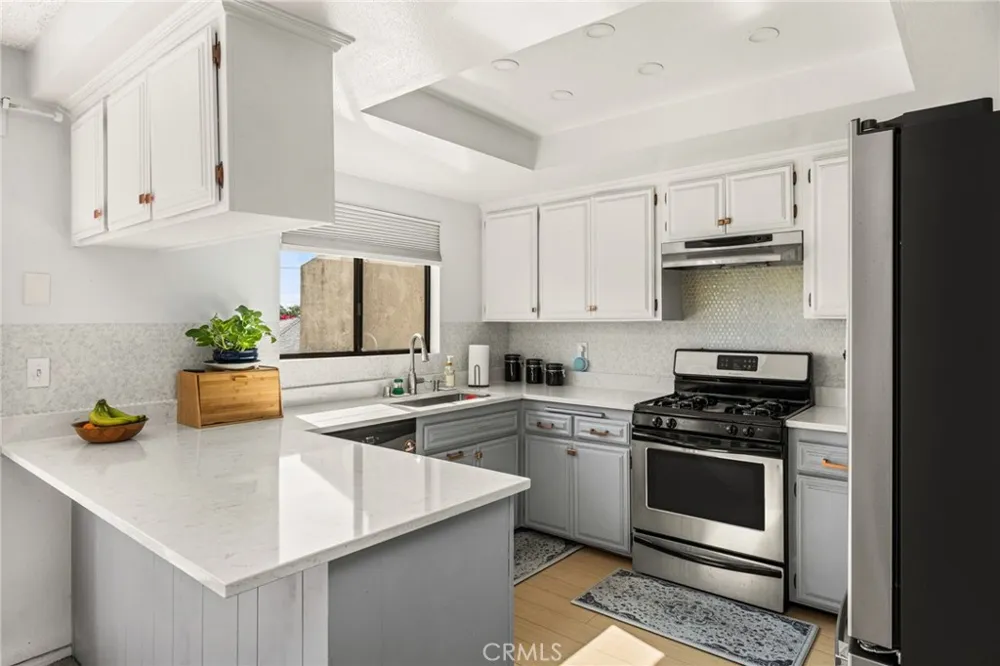 320 W 220th Unit 4 Carson, CA 90745