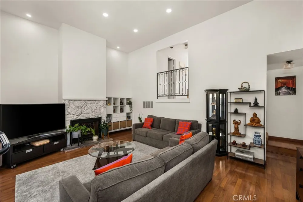 320 W 220th Unit 4 Carson, CA 90745