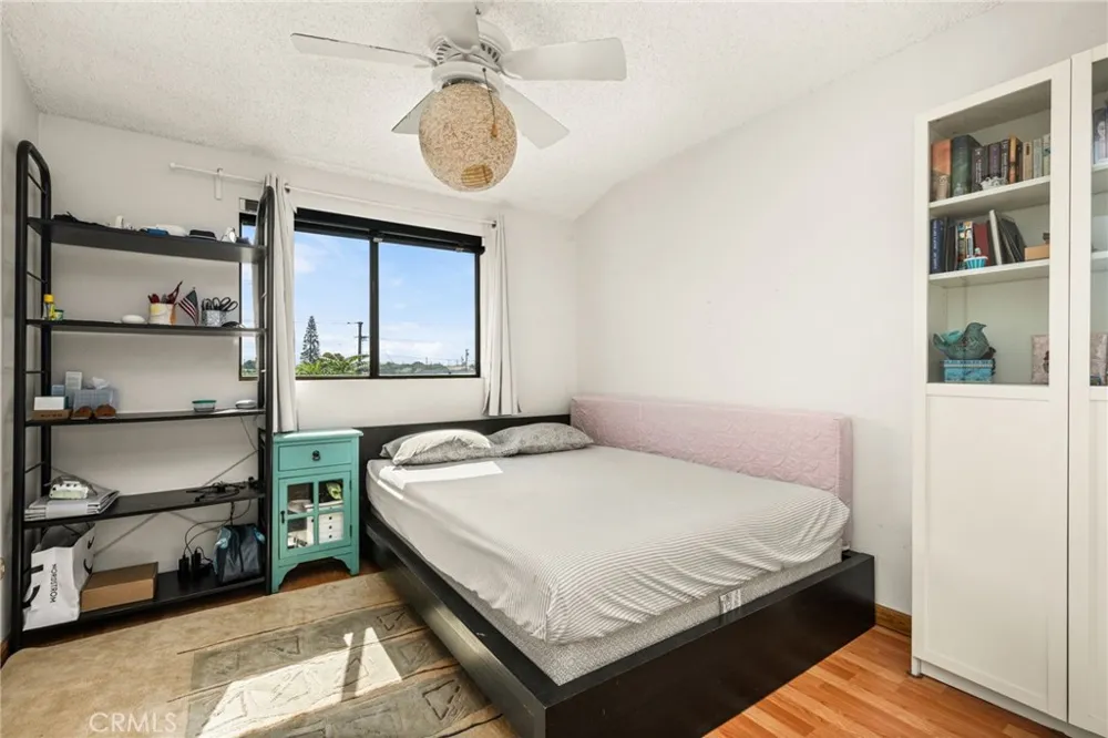 320 W 220th Unit 4 Carson, CA 90745