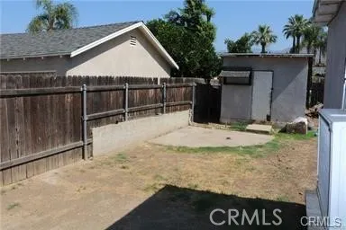 27338 Foster Highland, CA 92346