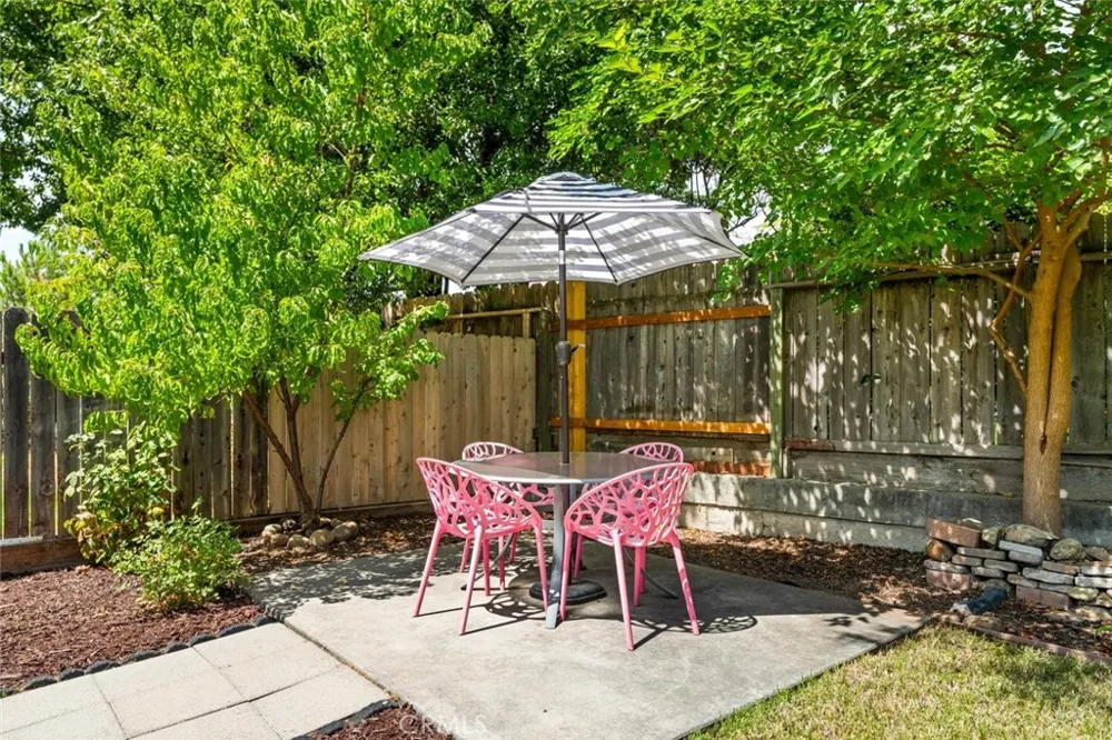 20 Wrangler Ct. Chico, CA 95928