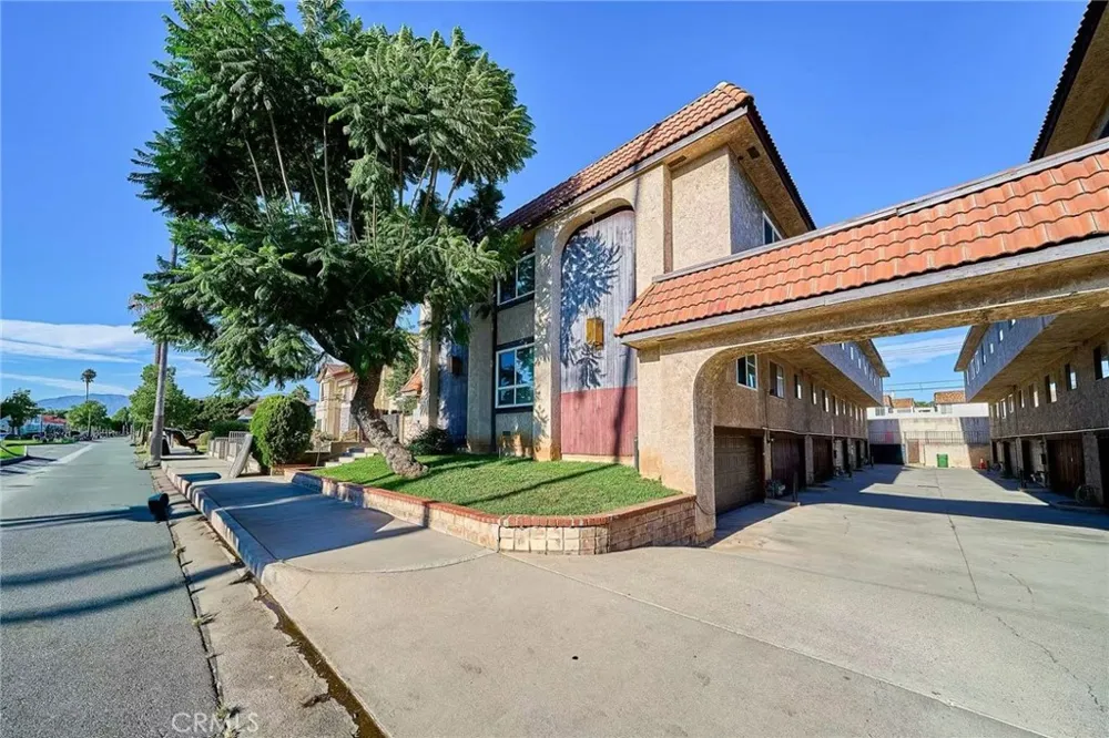 218 Marguerita Avenue #D Alhambra, CA 91801