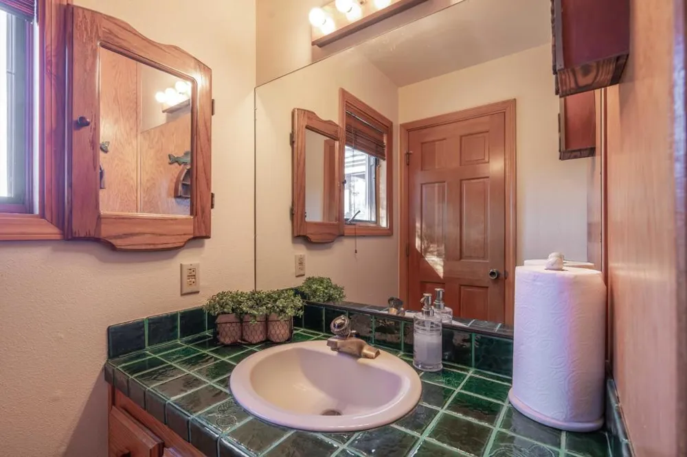 491 Vista Lane Big Bear, CA 92315