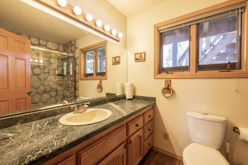 491 Vista Lane Big Bear, CA 92315