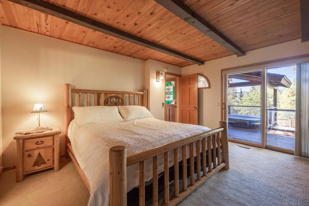 491 Vista Lane Big Bear, CA 92315