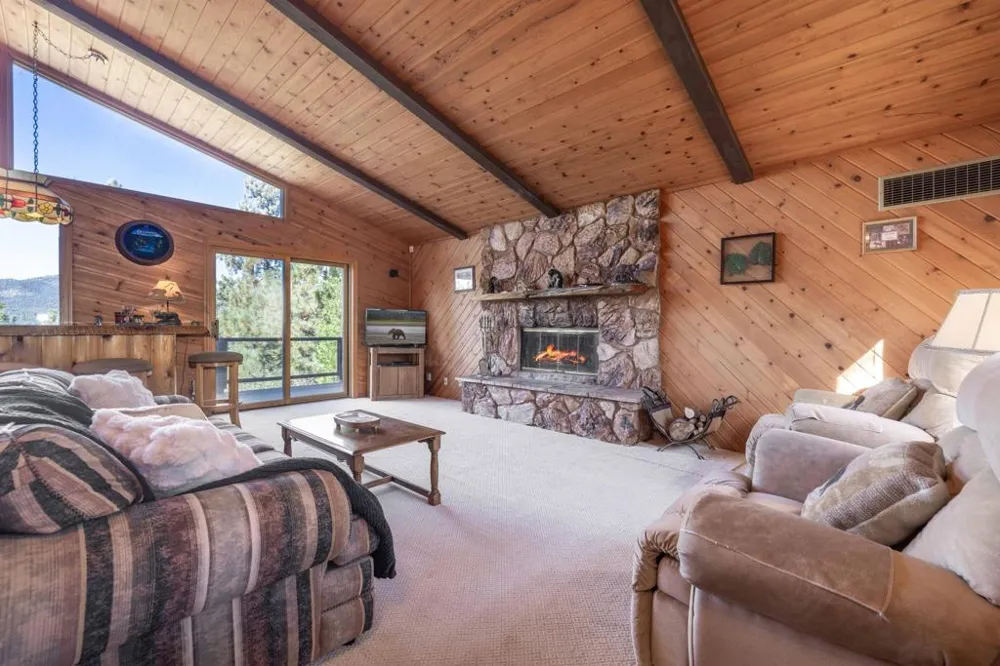 491 Vista Lane Big Bear, CA 92315