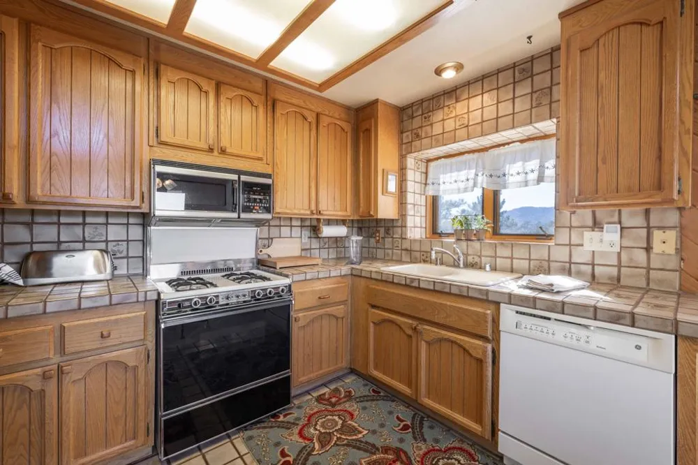 491 Vista Lane Big Bear, CA 92315