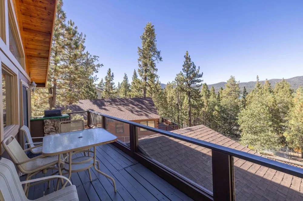 491 Vista Lane Big Bear, CA 92315