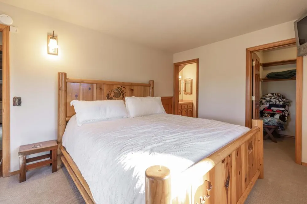491 Vista Lane Big Bear, CA 92315