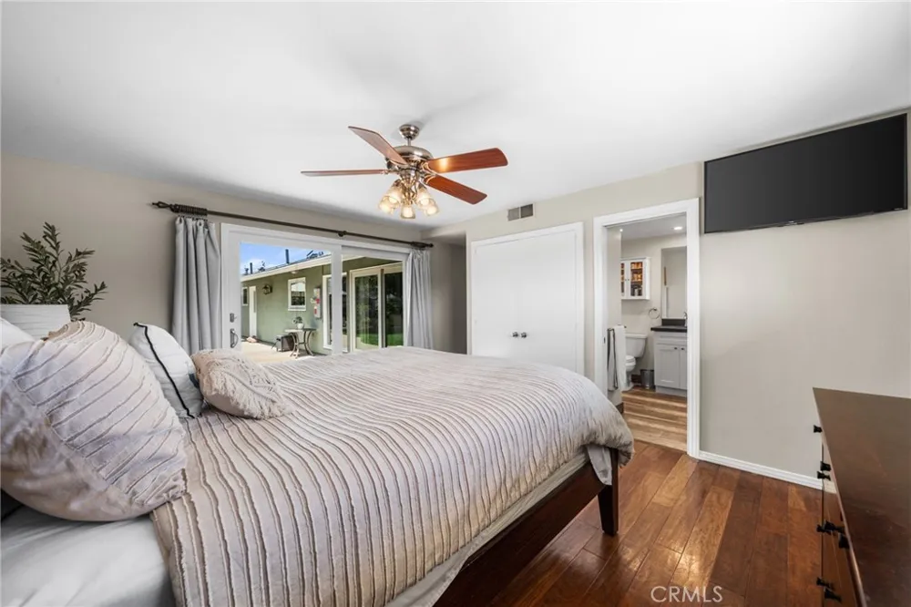 18612 Newton Avenue North Tustin, CA 92705