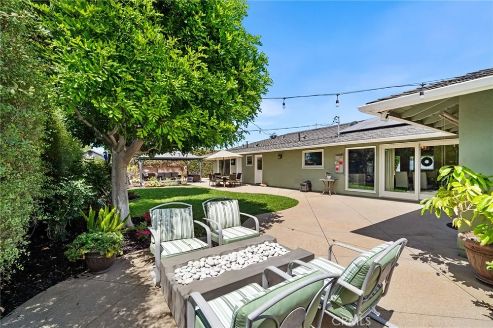 18612 Newton Avenue North Tustin, CA 92705