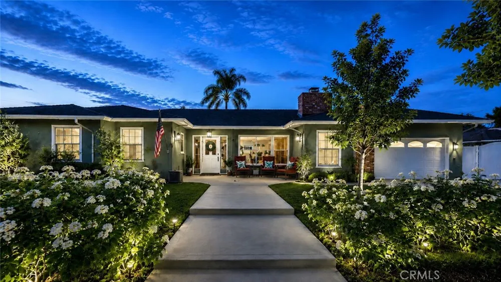 18612 Newton Avenue North Tustin, CA 92705