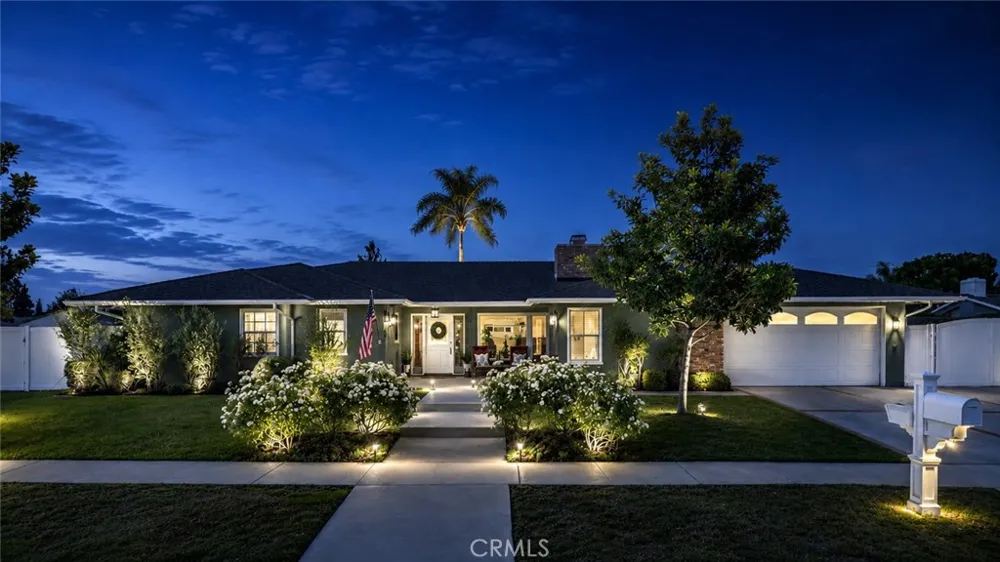 18612 Newton Avenue North Tustin, CA 92705