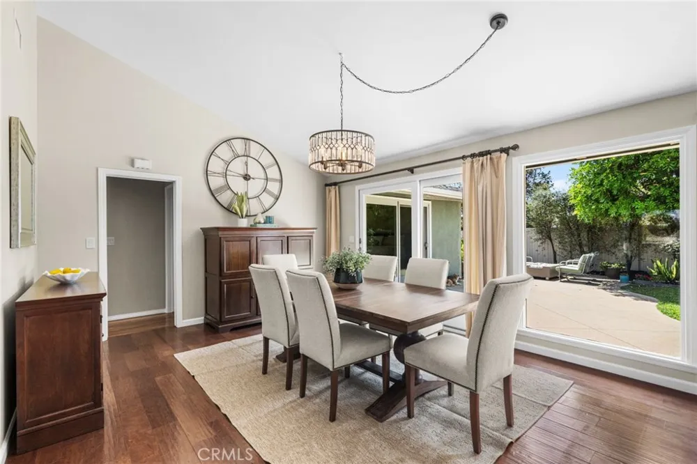 18612 Newton Avenue North Tustin, CA 92705