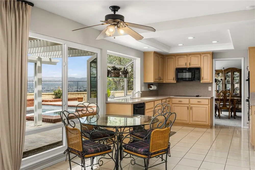 4431 E Olive Branch Anaheim, CA 92807