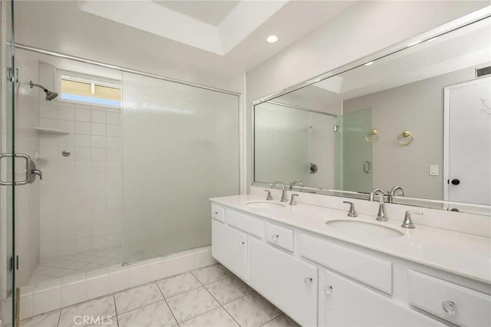 4431 E Olive Branch Anaheim, CA 92807