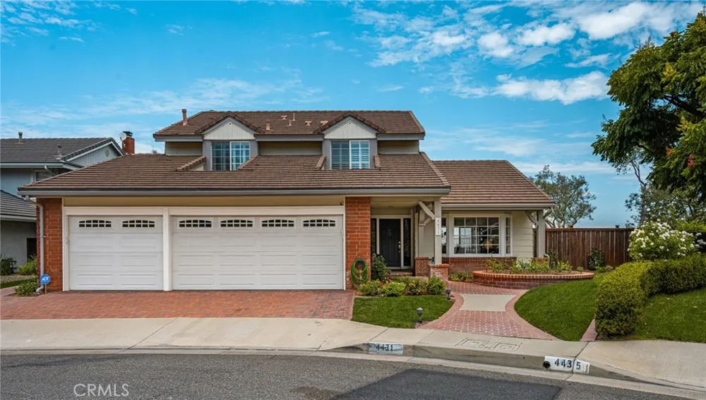 4431 E Olive Branch Anaheim, CA 92807
