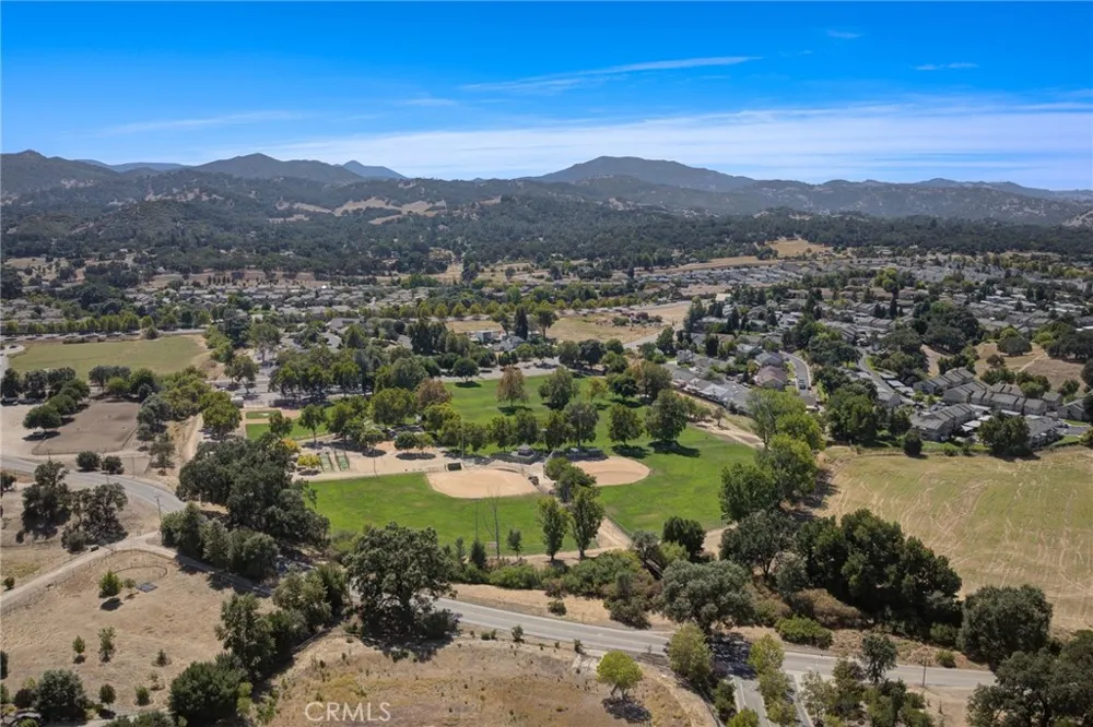 9362 Riberena Circle Atascadero, CA 93422