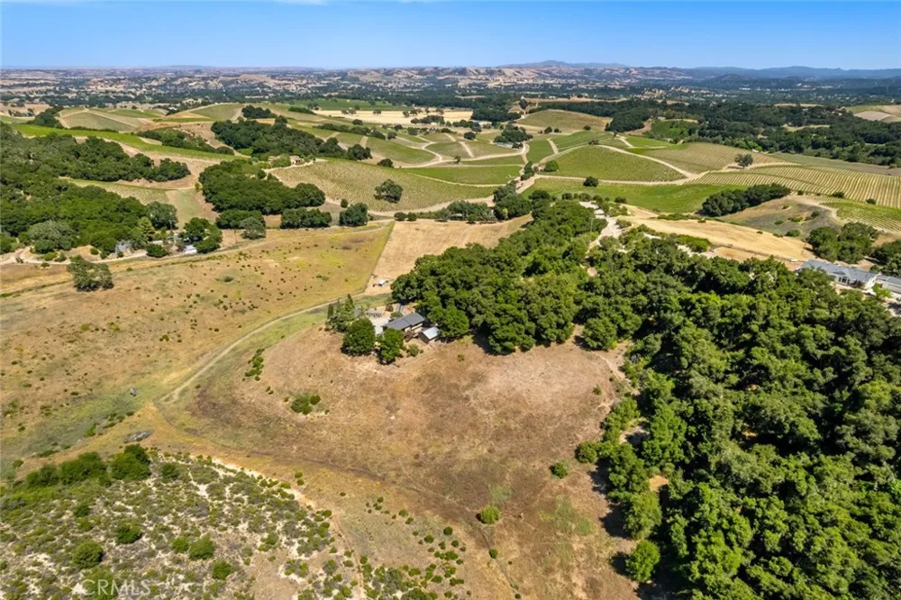 3065 Township Road Paso Robles, CA 93446