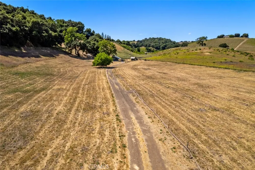 3065 Township Road Paso Robles, CA 93446