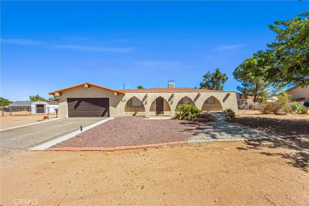 9419 Guava Hesperia, CA 92345