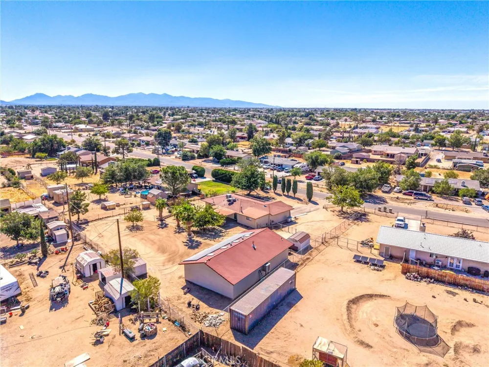 9419 Guava Hesperia, CA 92345