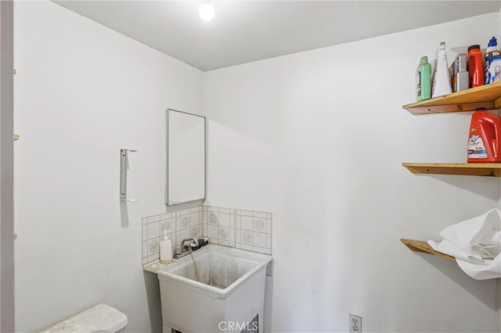 9419 Guava Hesperia, CA 92345