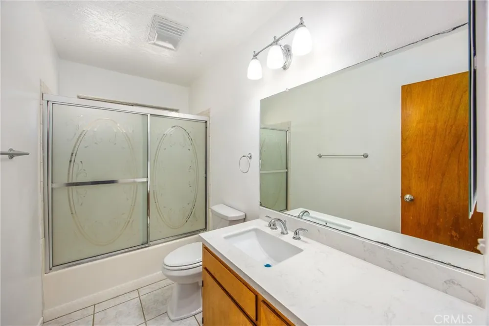 9419 Guava Hesperia, CA 92345
