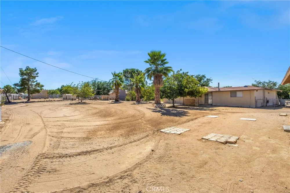 9419 Guava Hesperia, CA 92345
