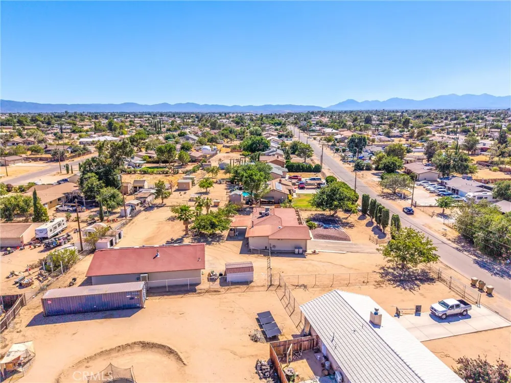 9419 Guava Hesperia, CA 92345