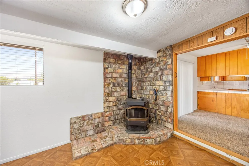 9419 Guava Hesperia, CA 92345