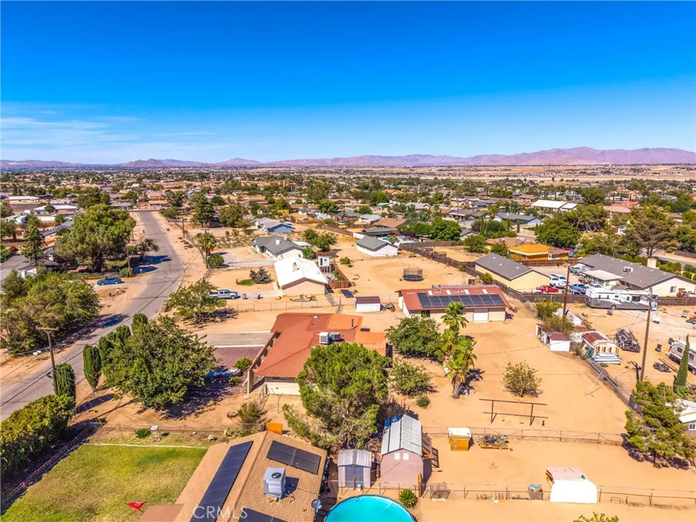 9419 Guava Hesperia, CA 92345