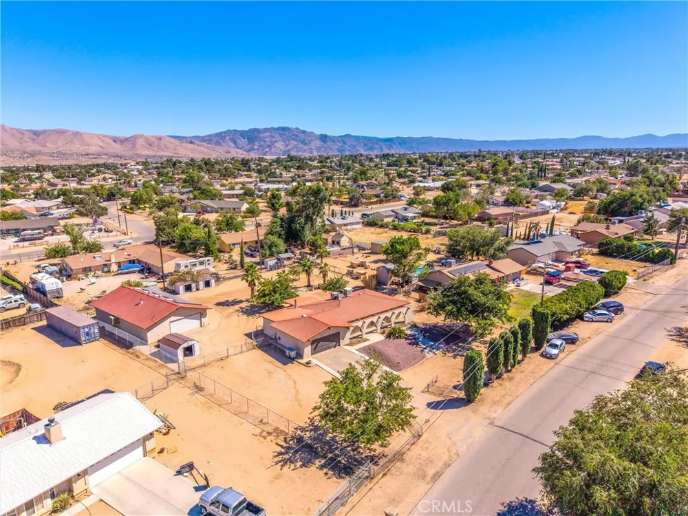 9419 Guava Hesperia, CA 92345