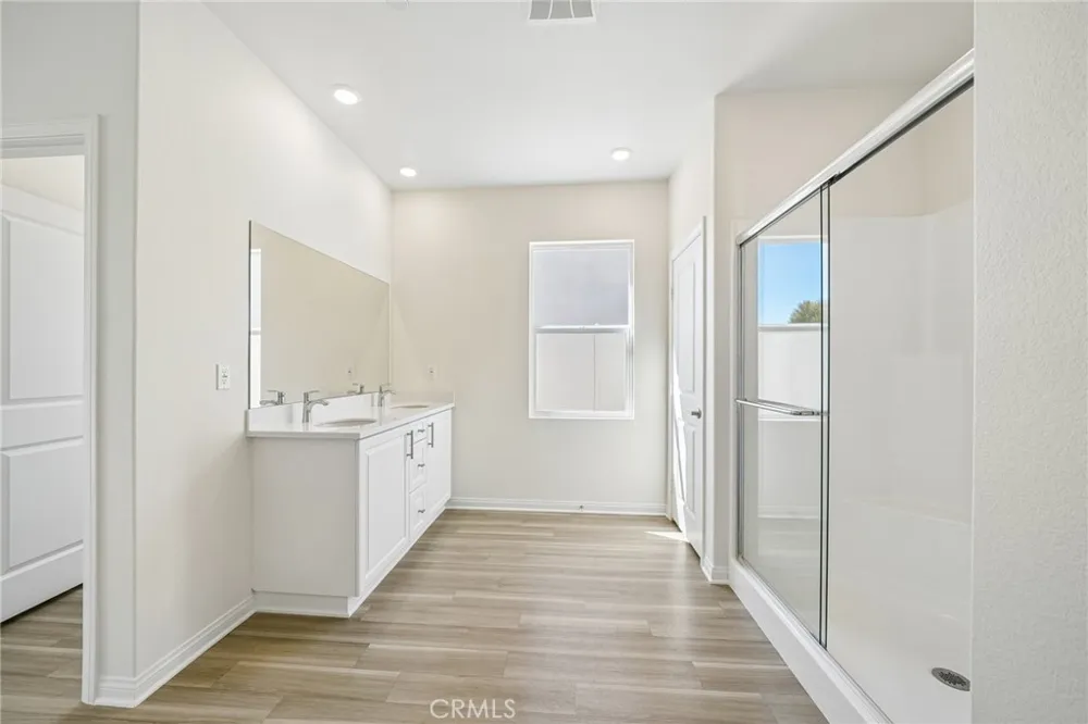 28256 Delphinus Dr Drive Menifee, CA 92586