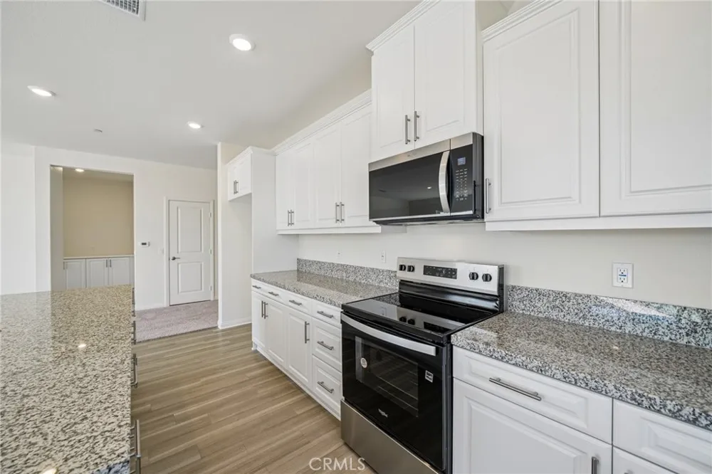 28256 Delphinus Dr Drive Menifee, CA 92586