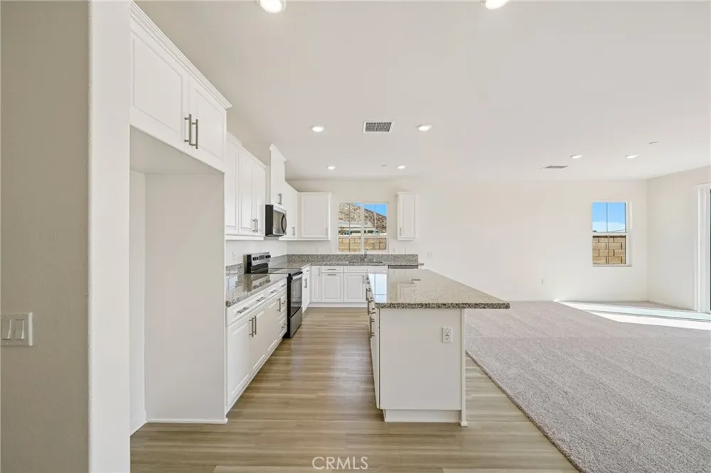 28256 Delphinus Dr Drive Menifee, CA 92586