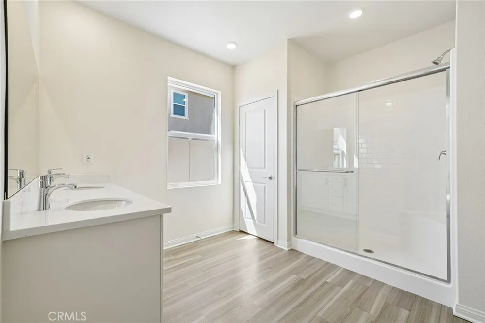28256 Delphinus Dr Drive Menifee, CA 92586